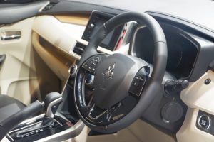 Ornament Decal yang menghiasi kabin Xpander Limited