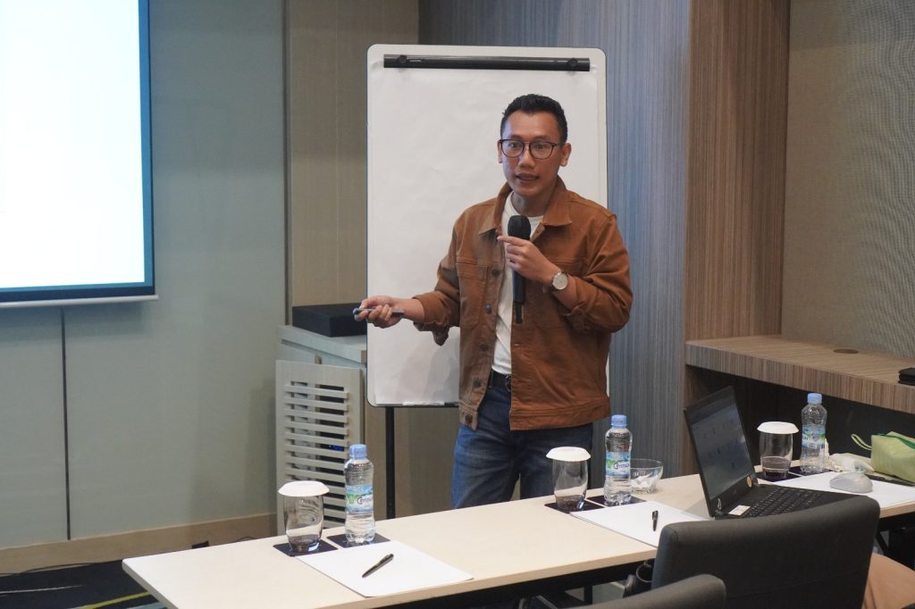 CEO Robit Mikrojul Huda